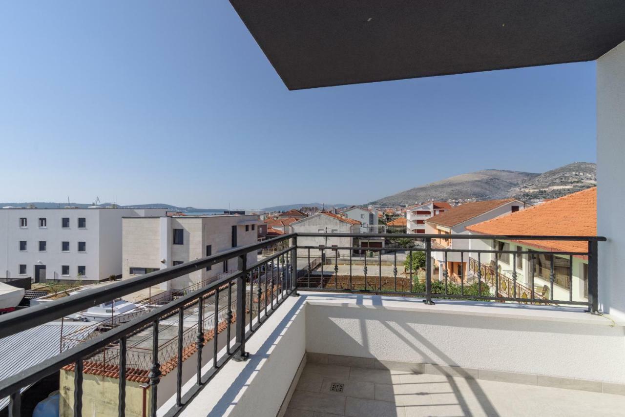 Luxury Apartman Ivana Trogir Ngoại thất bức ảnh